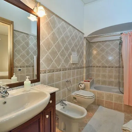 San Giuseppe Apartman *